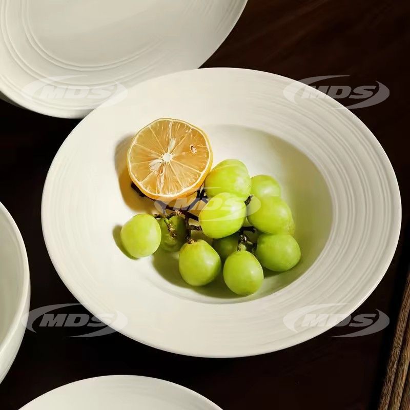 Custom Logo Printed Porcelain Dinner Plates Set 46 Pieces Porcelain Tableware Wholesale White Embossed Ceramic Dinnerware