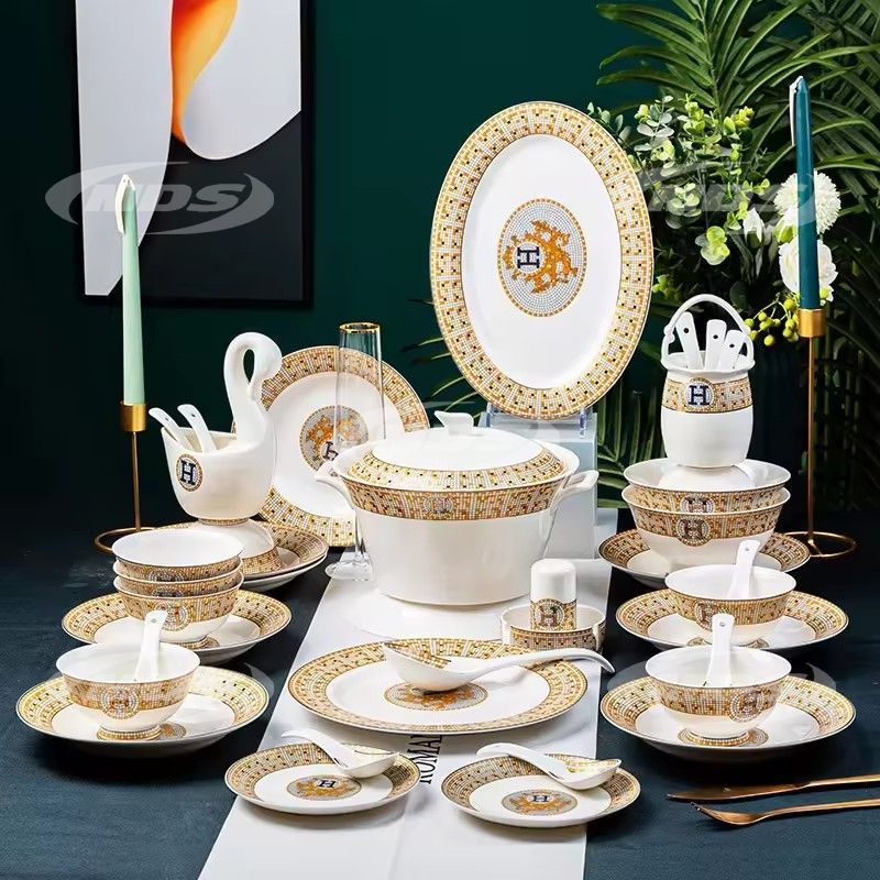 European tableware embossed ceramic bowls plates set wholesale luxury home gifts 60 pieces bone chin