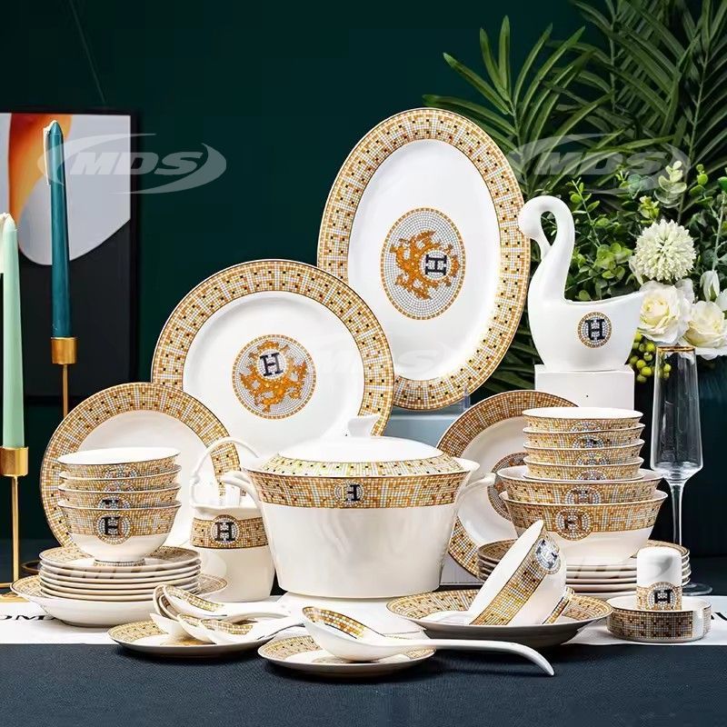 European tableware embossed ceramic bowls plates set wholesale luxury home gifts 60 pieces bone chin