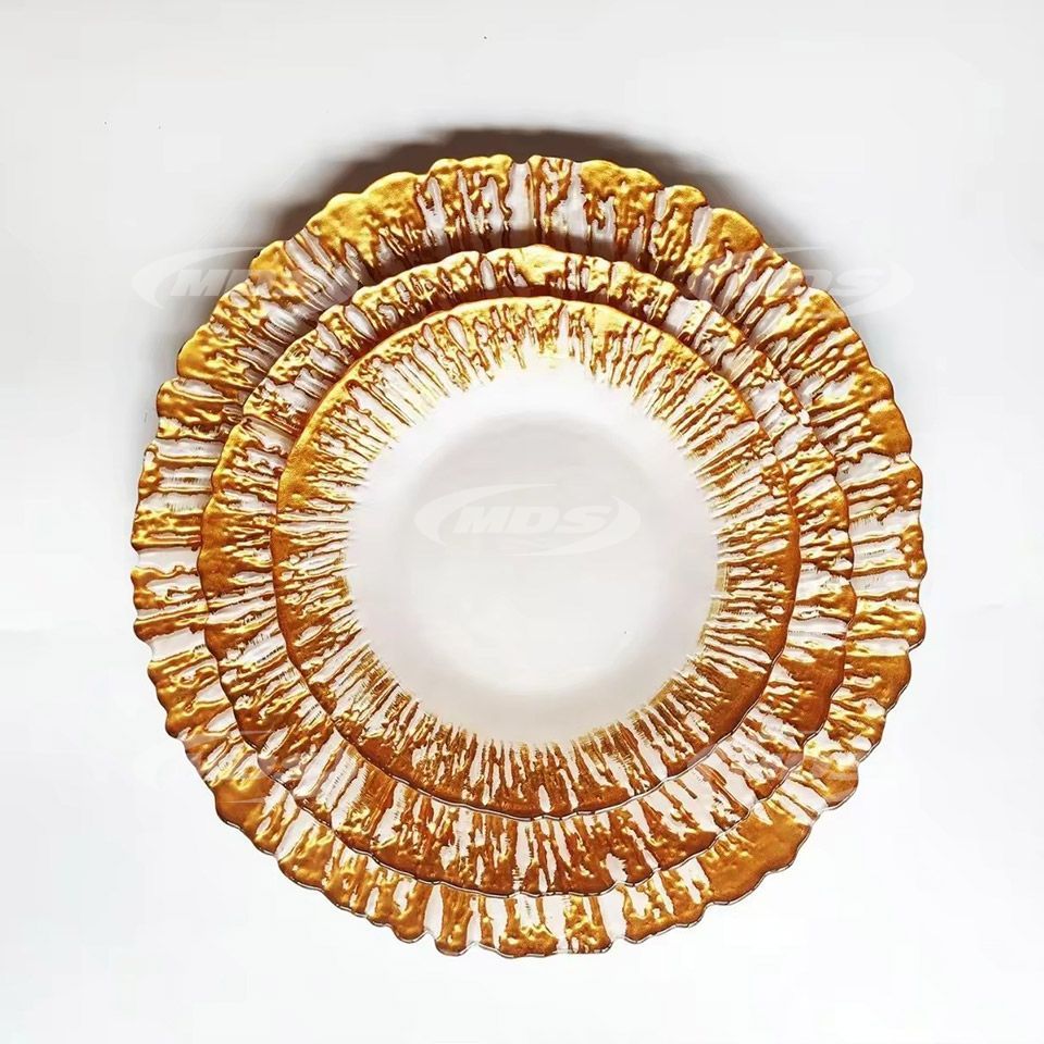 Wholesale WeddinWholesale Glass Plates Gold leafg Table Decoration， Glass Plates charger Plate Gold leaf