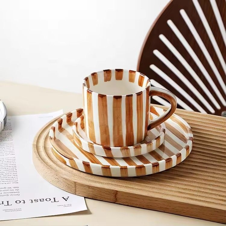 Creative striped hand-painted expresso porcelain coffee cup with saucer home ceramic mug and saucer