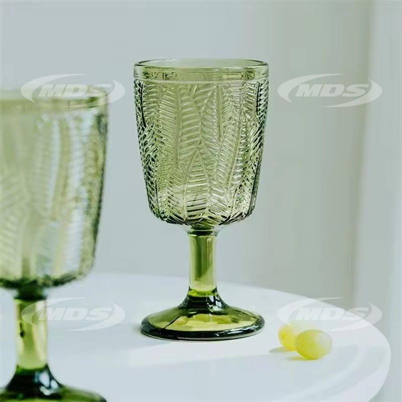 Custom Vintage wine glass Colored Glassware Green Goblets Milk Tea Water Cups Drinking Home Glass Ice Cream Mugs