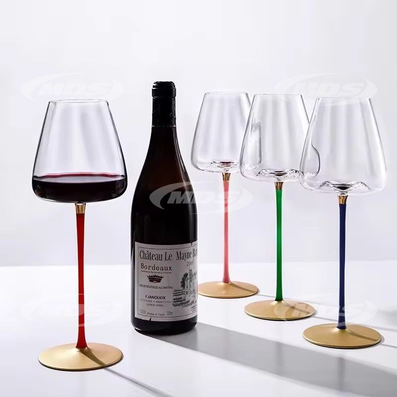 Factory-direct Wholesale Colorful Stemmed Wine Glass