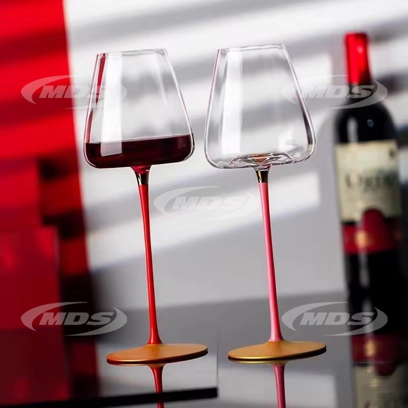 Factory-direct Wholesale Colorful Stemmed Wine Glass