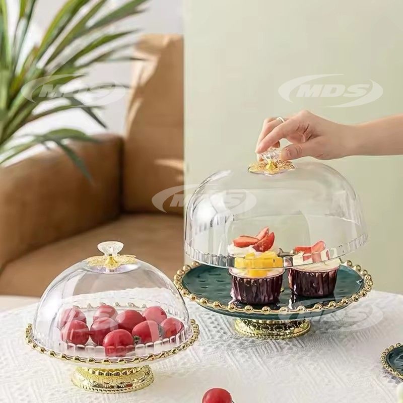 Wholesale Creative Luxury Good Quality Round Shape Fruit Plate Trap Golden Rim Ceramic Dessert Cake Plate Stand