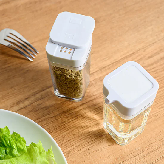 Kitchen Supplies Spice Oil Bottle Container Set Clear and Safe Sealed Lid Plastic Seasoning Bottle