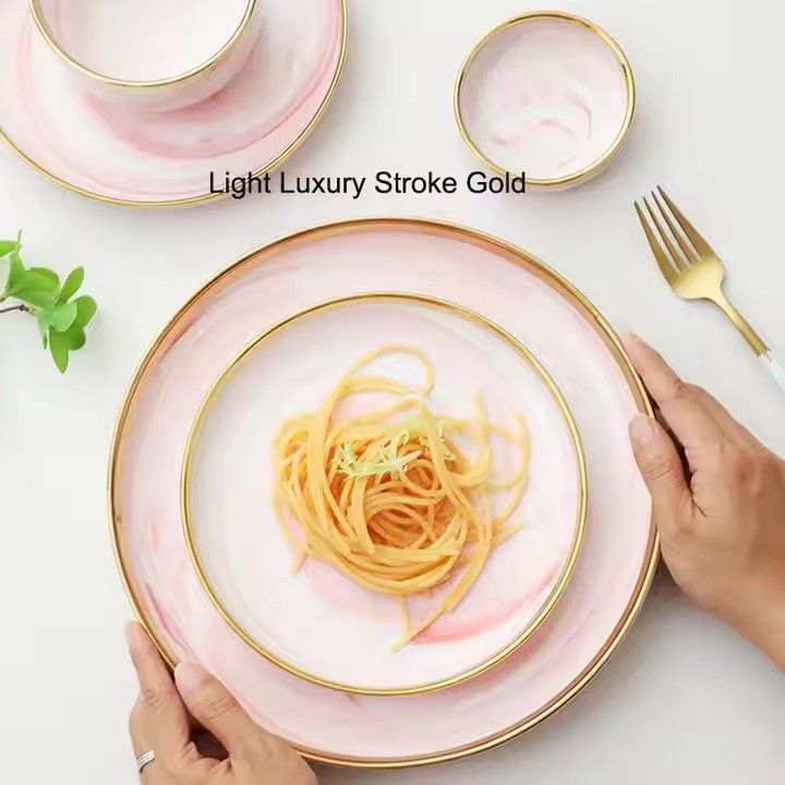 Custom juegos de vajilla marble pink glaze tableware charger plates luxury ceramic dinnerware sets with golden edge