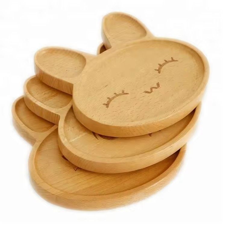 Japanese and Korean wholesale custom wooden food kids plate cartoon rubber wood tray