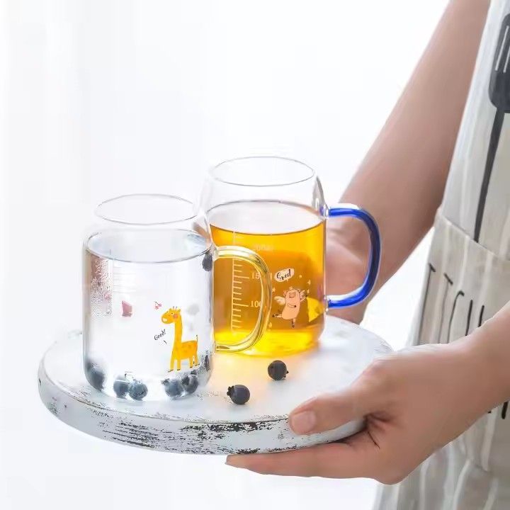 Wholesale Clear Borosilicate Glass Handgrip milk coffee glass cup with Handle and scale