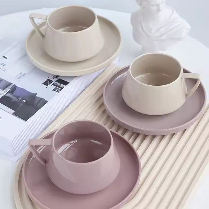 Nordic creative porcelain cup and saucer set home office hot sale ceramic coffee cup set