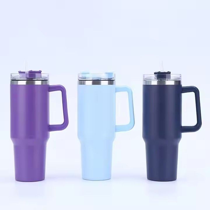 Custom double wall vacuum stainless steel metal insulated coffee mugs 40oz tumbler with handle and straw lid