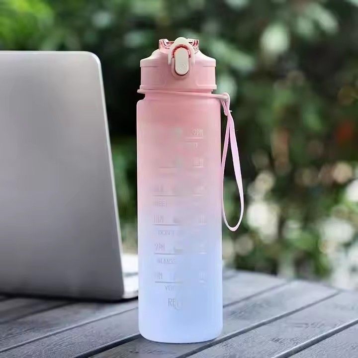 Botella De Agua 750ml gradient color leakproof motivational fitness gym sports frosted plastic water bottle with time marker