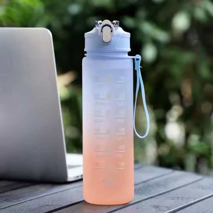 Botella De Agua 750ml gradient color leakproof motivational fitness gym sports frosted plastic water bottle with time marker