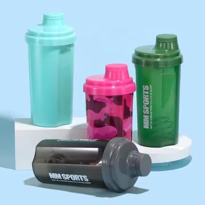 Fitness customised sports cups protein shakers plastic shaker cups protein vessels