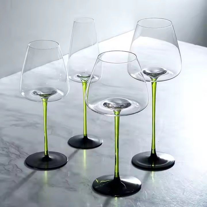 Red wine glass crystal glass wine glass green quite black concave Green stem goblet glasses