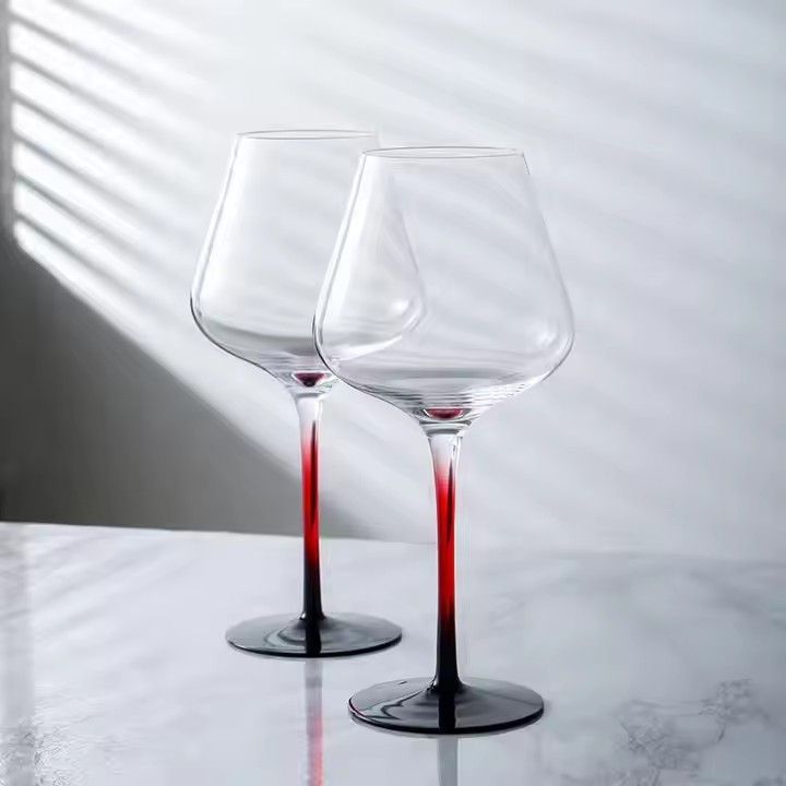 German Modern Lead Free Crystal Goblet Red Wine Glass Handmade Gradient Colored Stem Burgundy Bordeaux Wine Glass Household