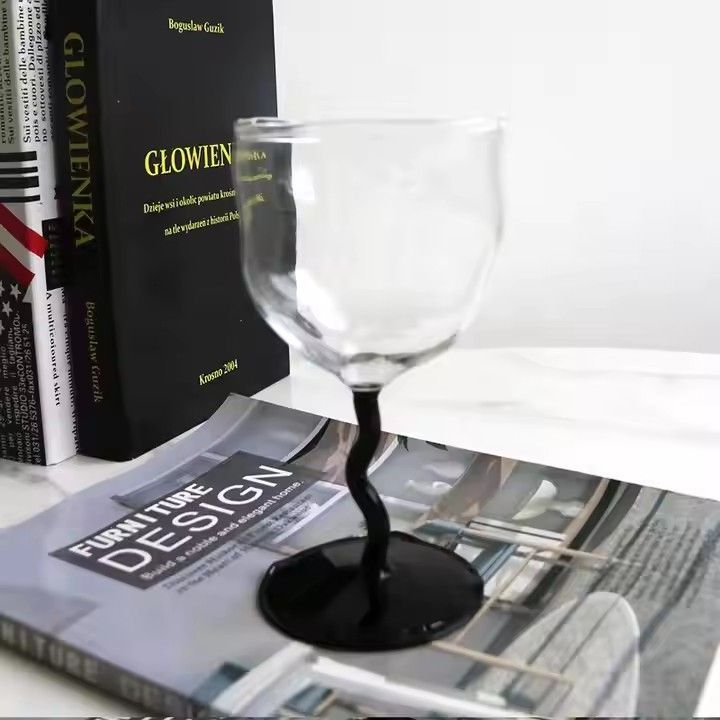 New Design Custom Made Hand Irregular Shape Goblet Red Wine Glass