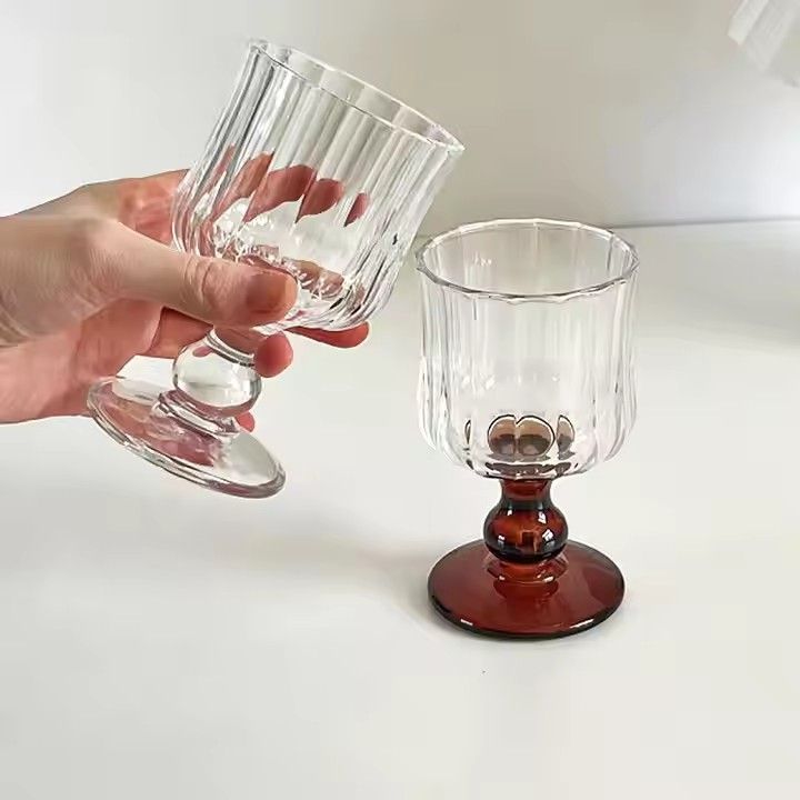 Retro Colored Pearl Fruit Wine Glass Medieval High Legged Glass Transparent Cold Drink Wine Glass Red