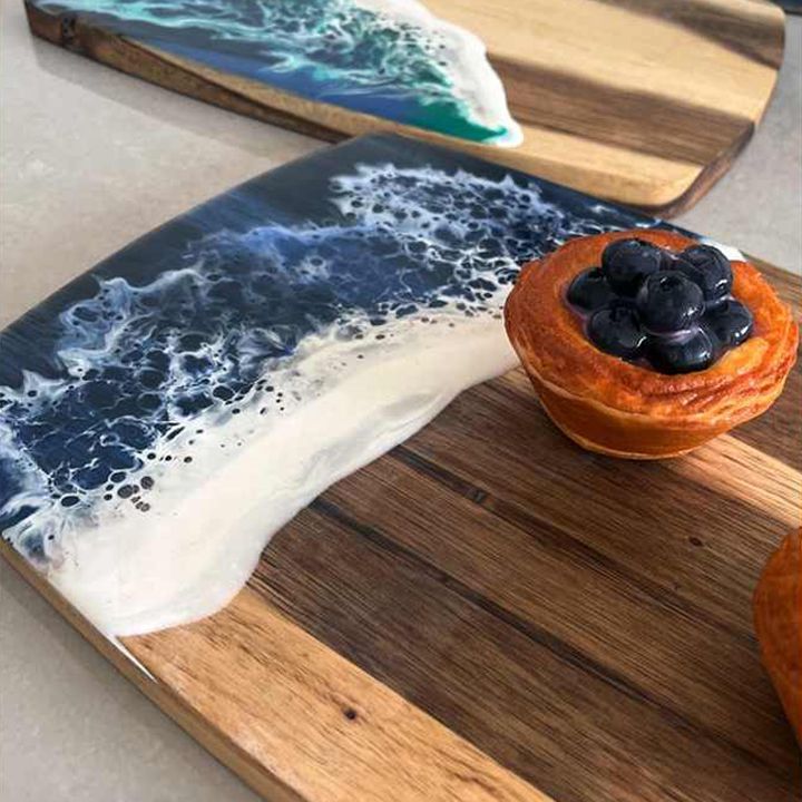 Custom acacia wood kitchen serving board popular friendly sea ocean wave resin cutting charcuterie board