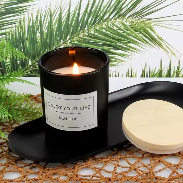 Hot sale coconut wax candles custom labels soy wax scented candle with wood lid