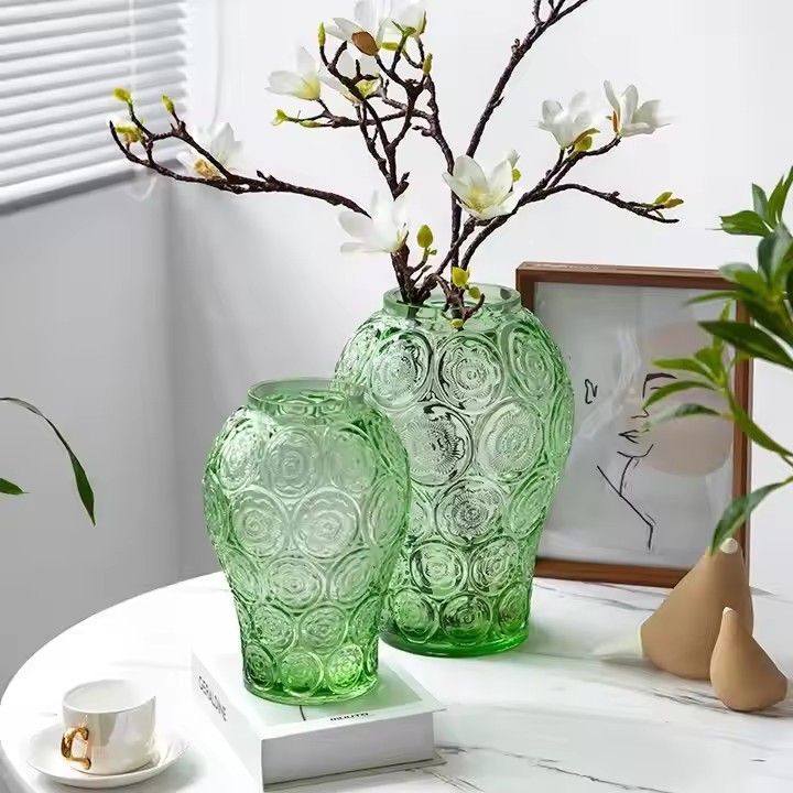 Hot sale Nordic creative light luxury transparent vase high-end sense of net red water flower arrangement glass vase