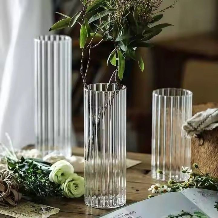 wholesale clear ribbed vertical stripess glass flower vase tabletop crystal glass vase for home decor with handle