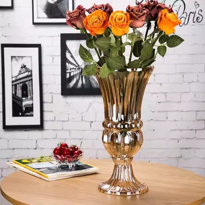 Factory Wholesale European Retro Floral Flower Arrangement glass Vase