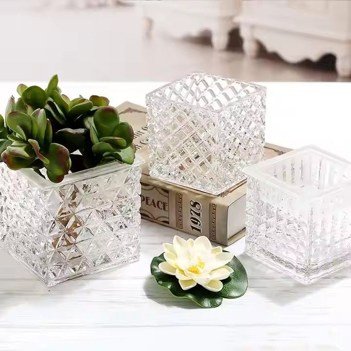 2022 Manufacturers wholesale thickened square glass vase decoration transparent vase household decoration soft decoration