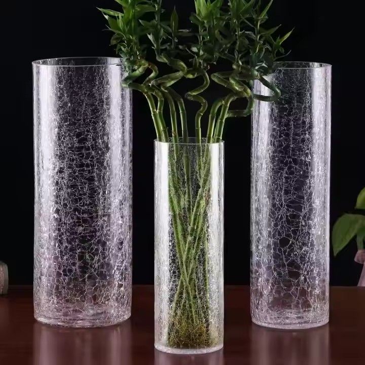 High quality transparent cracked glass vase with lights