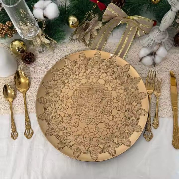 Wholesale European Style Wedding Event Party Dining Room Gold 13 Inch Plastic Plate Flower Charger Plate