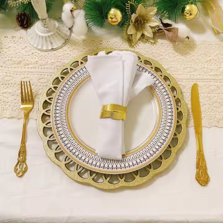 New Arrival 13 Inch Charger Dinner Plates With Gold Rim for Wedding Decoration Plastic Charger Plates