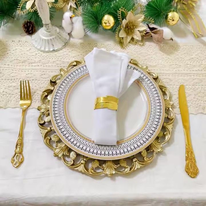 Customized 13 Round Golden Reef Dinner Plates for Weddings Plastic Underplate Modern Design Elegant Gold Charger Plates