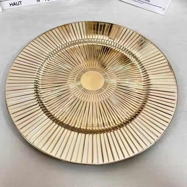 Wholesale Cheap Gold Plastic Under Plate Wedding Restaurant Charger Plate