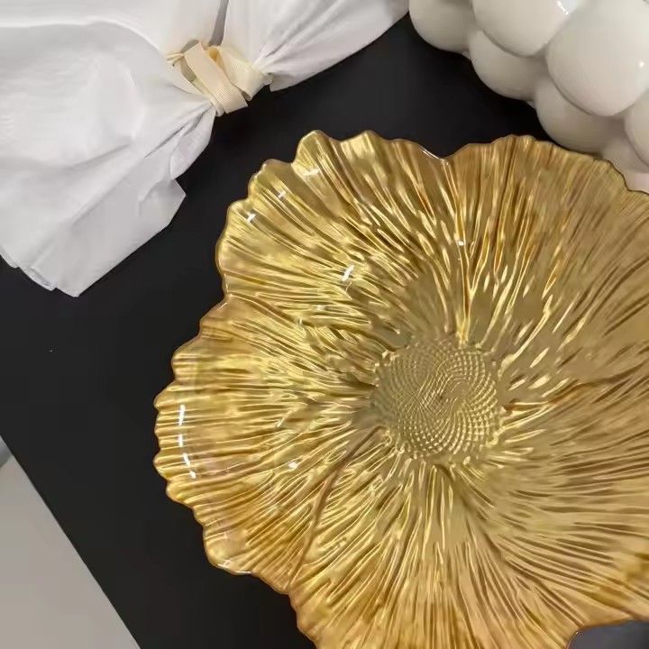 High Quality Luxury 10 Inch Gold Flower Plastic Fruit Plate Candy Chocolate Plate for Party